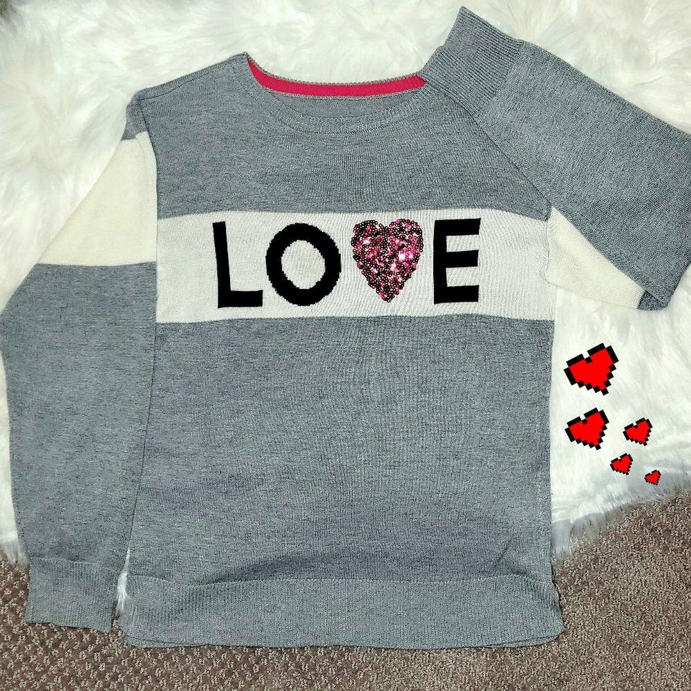 Cozy Soft Love ❤ Sweater Juniors Size L